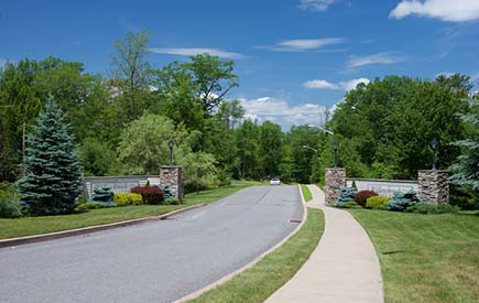 Split Rock Resort - Willowbrook Entrance
