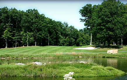 Split Rock Resort Golf Pond